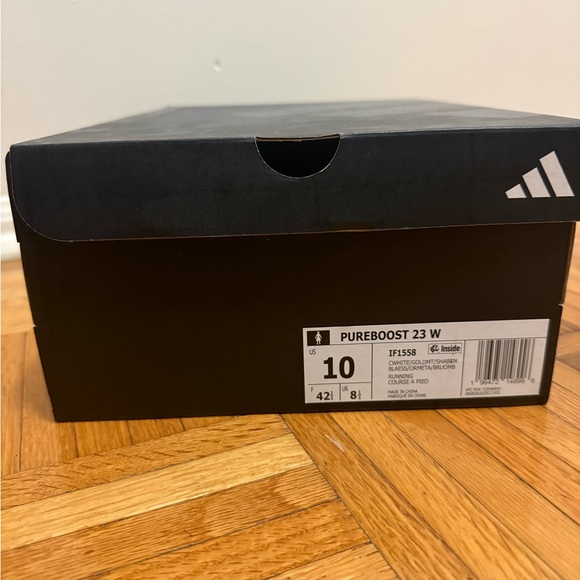 Adidas Women's Cream and Brown Athletic Shoes - Picture 7 of 9